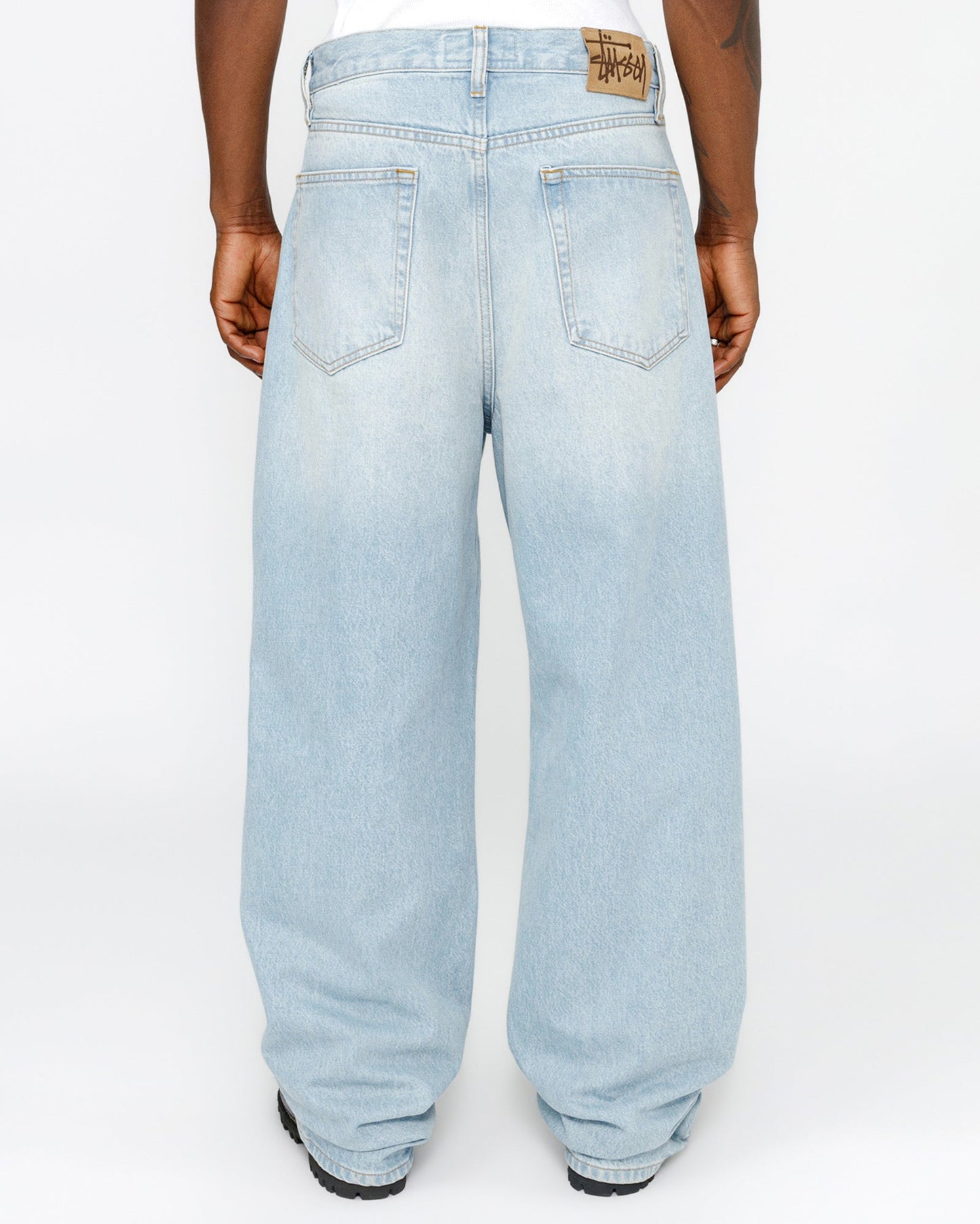 JEAN DÉCONTRACTÉ EN DENIM