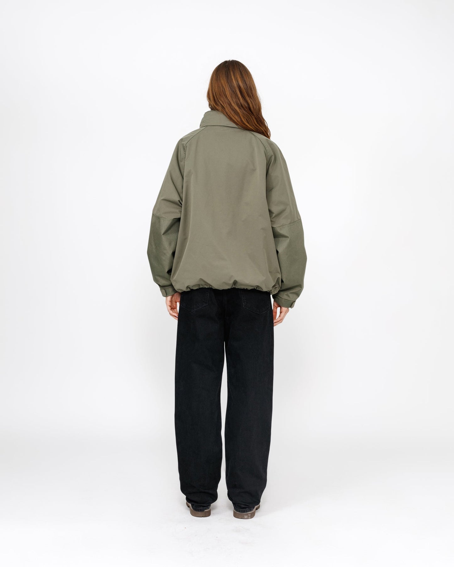 NOUVEAU JEAN CLASSIQUE EN DENIM