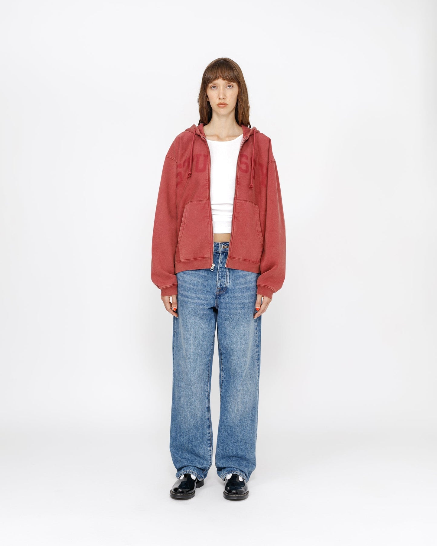 NOUVEAU JEAN CLASSIQUE EN DENIM